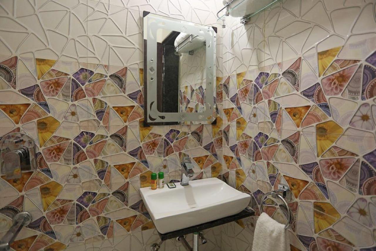 Anamsa Residency Hotel Vrindavan Luaran gambar
